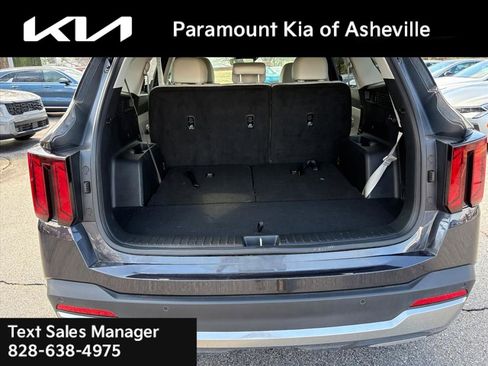 Used 2025 Kia Sorento S w/ Panoramic Sunroof Package image 29