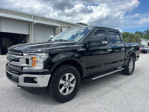 Used 2018 Ford F150 XLT w/ Equipment Group 302A Luxury AWD/4WD image 2
