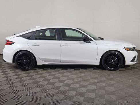 Used 2024 Honda Civic Sport image 15