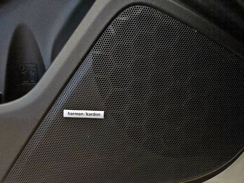 Used 2019 Subaru Impreza 2.0i Limited image 14