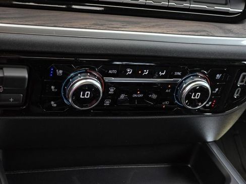 New 2026 GMC Sierra 1500 SLT AWD/4WD image 33