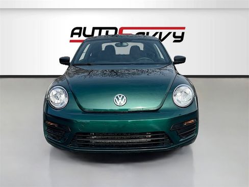 Used 2018 Volkswagen Beetle 2.0T S image 2