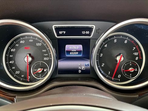 Used 2017 Mercedes-Benz GLS 450 4MATIC image 24