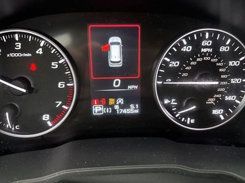 Certified 2025 Subaru Forester Premium image 7