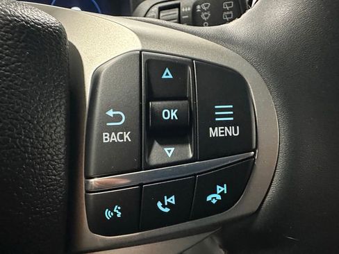 Used 2025 Ford Explorer Active AWD/4WD image 20