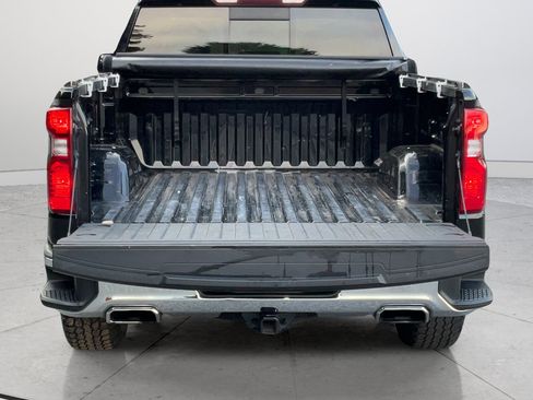 Certified 2021 Chevrolet Silverado 1500 LT w/ Z71 Off-Road Package AWD/4WD image 36