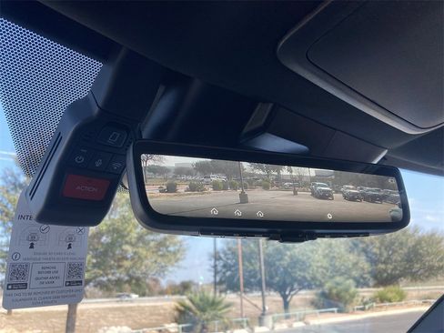 New 2025 Toyota Tundra Platinum image 26