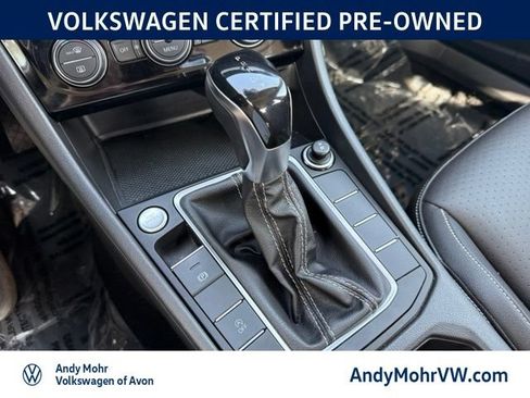 Used 2024 Volkswagen Jetta SE FWD image 30