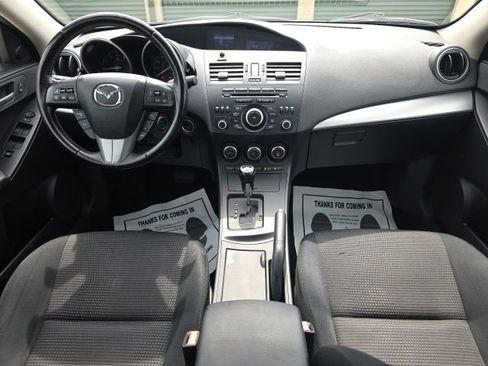 Used 2013 MAZDA MAZDA3 i Touring FWD image 19
