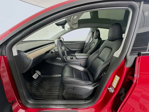 Used 2023 Tesla Model Y Performance image 15