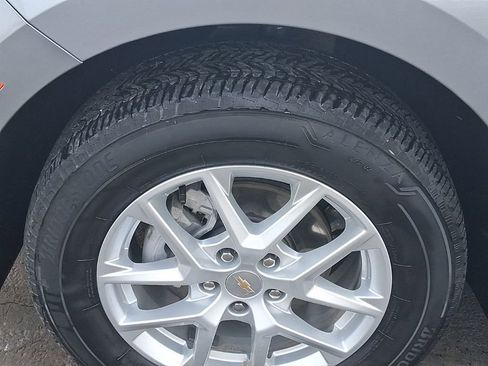 Used 2024 Chevrolet Equinox LT image 12