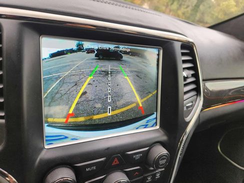 Used 2018 Jeep Grand Cherokee Trackhawk w/ Trailer Tow Group IV image 28