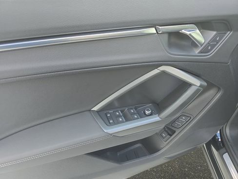 Certified 2025 Audi Q3 2.0T Premium w/ Convenience Package image 26