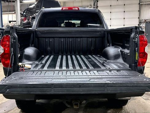 Used 2016 Toyota Tundra Platinum image 31