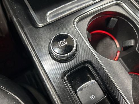 Used 2021 Lincoln Corsair AWD w/ Premium Package image 22