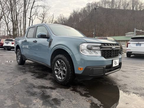 Used 2023 Ford Maverick XLT w/ Equipment Group 300A Standard image 2