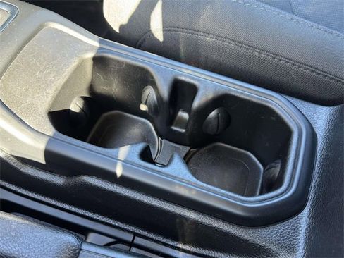 Used 2021 Jeep Wrangler Sport S image 31