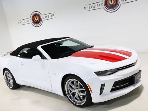 Used 2018 Chevrolet Camaro LT w/ RS Package image 11
