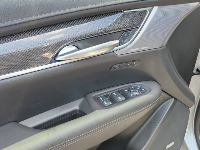 Certified 2024 Cadillac XT5 Sportv w/ Technology Package AWD/4WD image 21