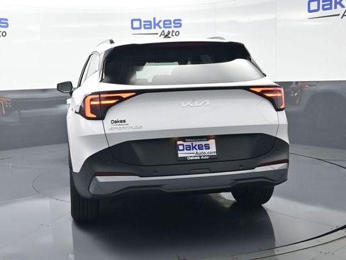 New 2026 Kia Sportage EX image 7