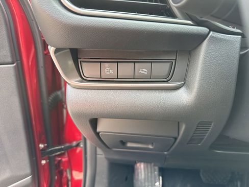 New 2025 MAZDA CX-30 AWD 2.5 S w/ Select Sport Pkg image 21