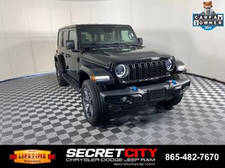 Used 2024 Jeep Wrangler Unlimited w/ Convenience Group AWD/4WD video 1