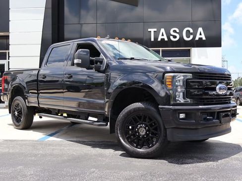 Used 2019 Ford F250 Lariat w/ Lariat Ultimate Package AWD/4WD image 1