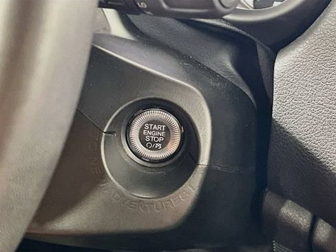 Used 2023 Jeep Renegade Trailhawk AWD/4WD image 16