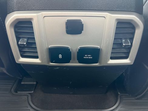 Used 2020 Ford F150 Lariat AWD/4WD image 27