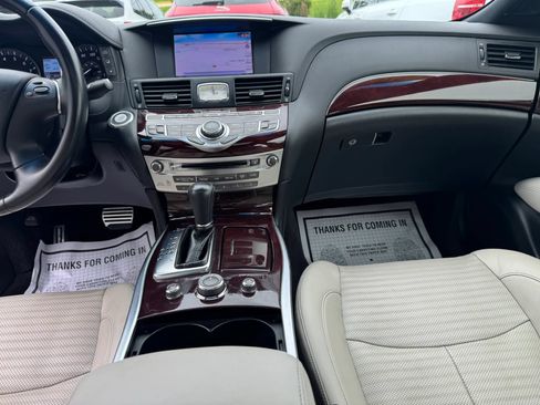 Used 2013 INFINITI M37 x w/ Premium Pkg AWD/4WD image 7