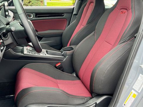 Used 2026 Honda Civic Si image 7