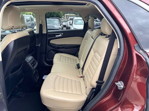 Used 2016 Ford Edge SEL w/ Equipment Group 201A AWD/4WD image 6