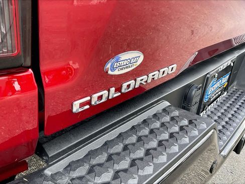 Used 2026 Chevrolet Colorado Z71 AWD/4WD image 9