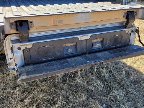 Used 2024 GMC Sierra 1500 AT4X image 10