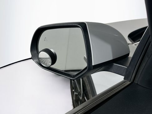 Used 2024 Hyundai Ioniq 5 SE RWD image 16
