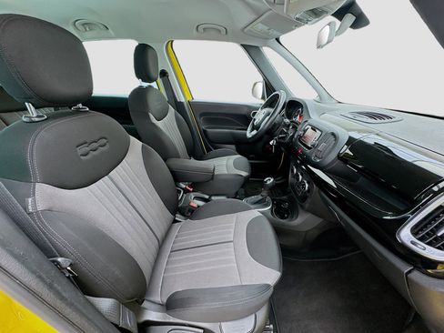 Used 2015 FIAT 500L Trekking FWD image 17