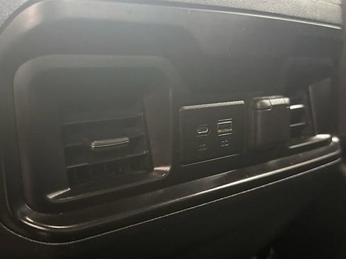 Used 2019 Chevrolet Silverado 1500 RST w/ All-Star Edition AWD/4WD image 25