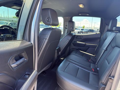 Used 2026 Chevrolet Colorado Trail Boss AWD/4WD image 29