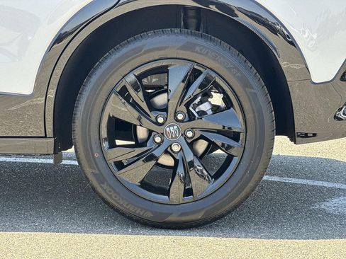 New 2026 Buick Encore GX Sport Touring w/ Advanced Technology Package FWD image 28