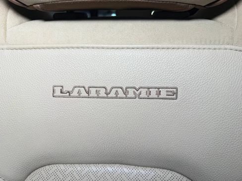 Used 2019 RAM 1500 Laramie RWD image 24