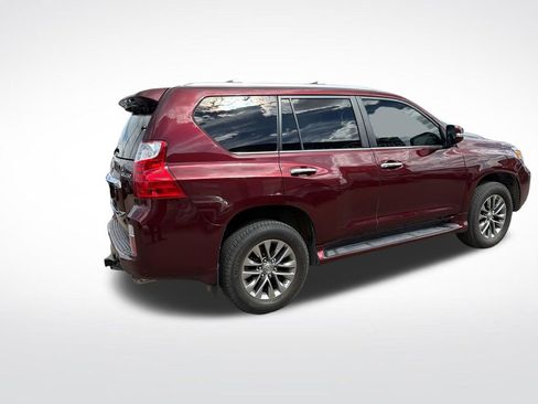 Used 2011 Lexus GX 460 w/ Convenience Pkg image 5