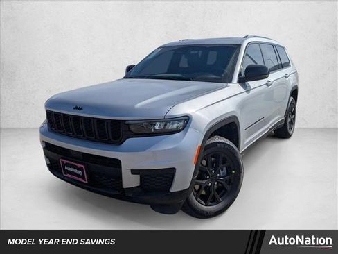 New 2025 Jeep Grand Cherokee L Altitude image 1