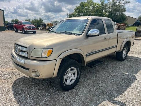 Used 2003 Toyota Tundra SR5 AWD/4WD image 2