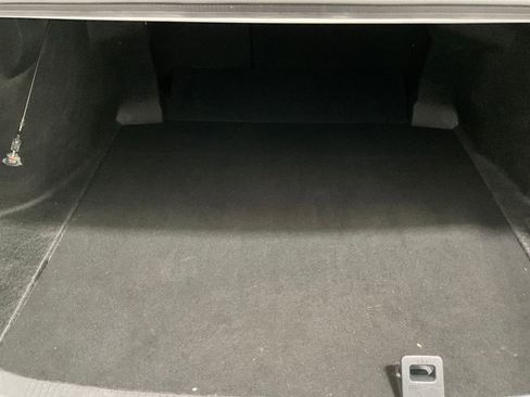 Used 2025 Toyota Camry SE FWD image 25
