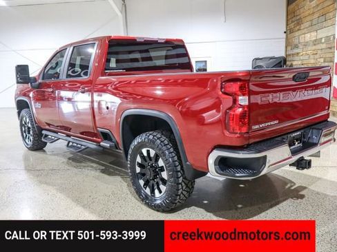 Used 2020 Chevrolet Silverado 2500 LT w/ Texas Edition image 3