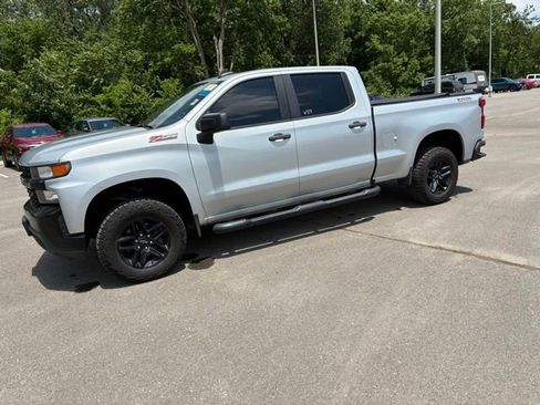 Used 2021 Chevrolet Silverado 1500 Custom Trail Boss AWD/4WD image 2