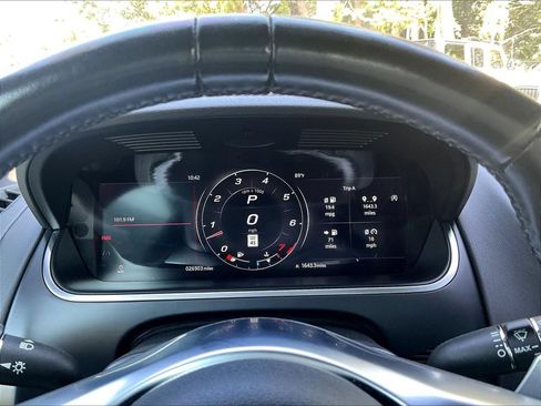 Used 2023 Jaguar F-TYPE Convertible RWD image 11