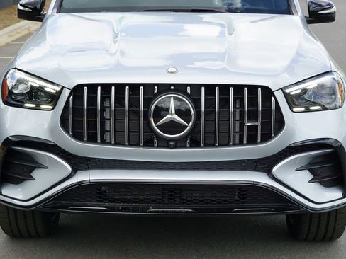 New 2026 Mercedes-Benz GLE 53 AMG 4MATIC image 9