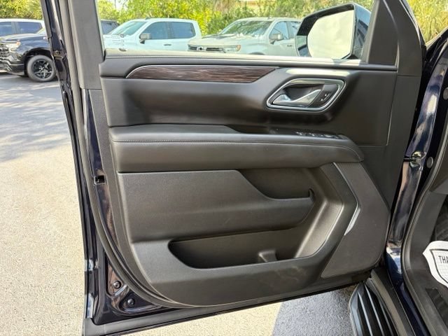 Used 2024 Chevrolet Tahoe LS RWD image 12