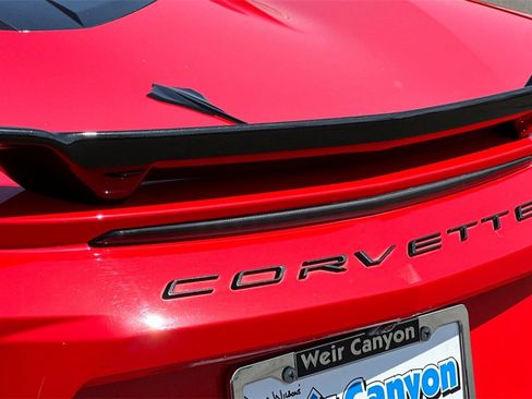 Used 2024 Chevrolet Corvette Stingray Coupe w/ Z51 Performance Package image 31